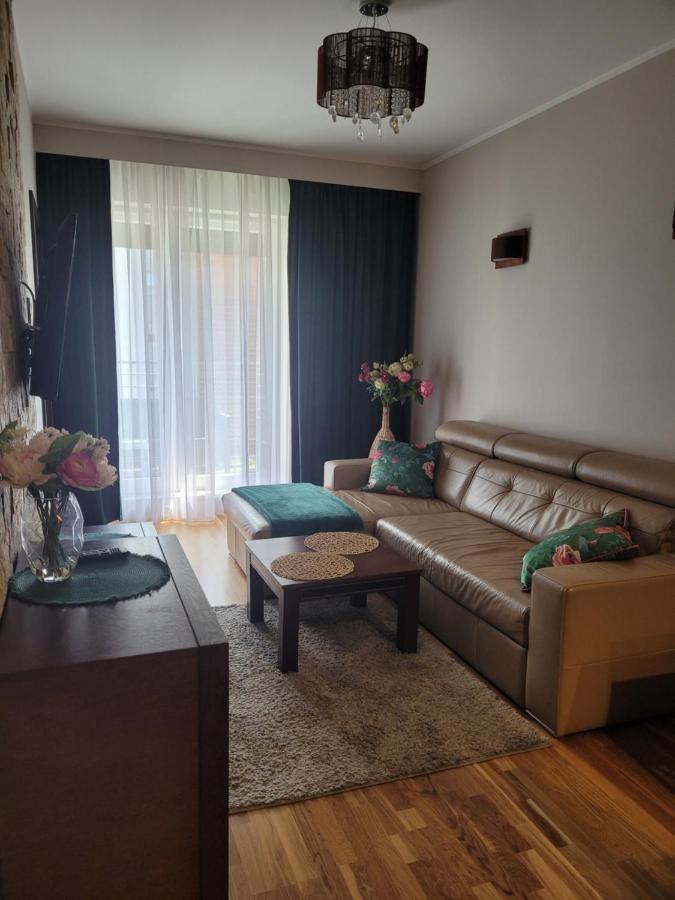 Apartament Moderna Francuska Park كاتوفيتسه المظهر الخارجي الصورة